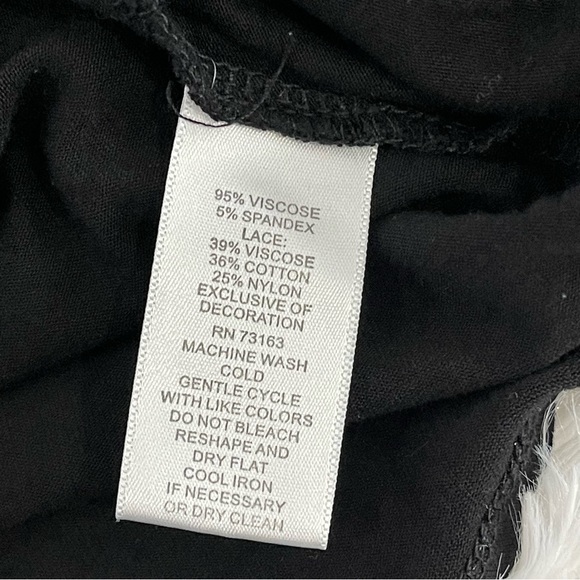 Cupid Dress Woman’s Large. Black with lace details 3/4 Bell Sleeve - Picture 6 of 6